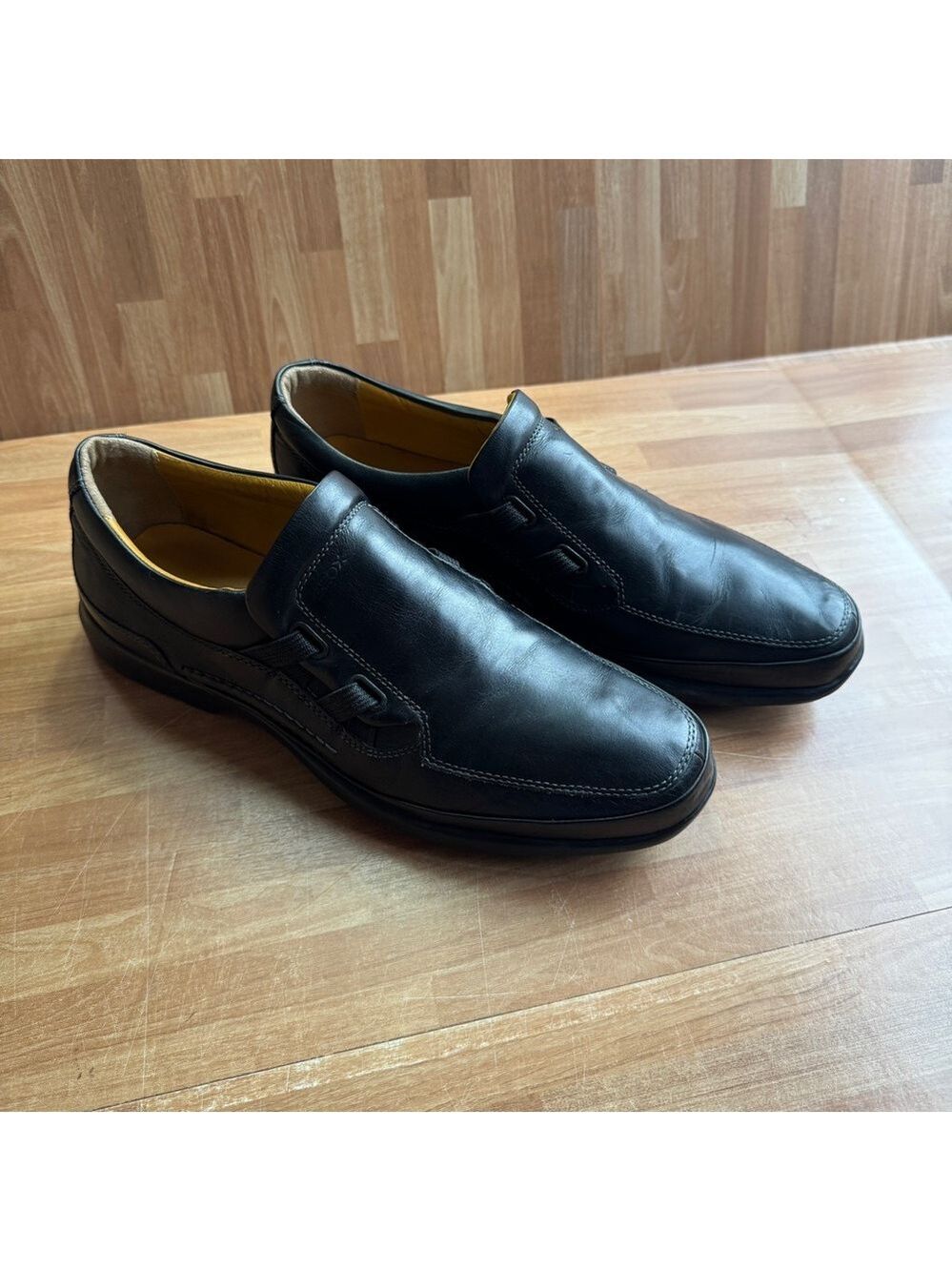 GEOX men's black leather slip-on loafers, size 43